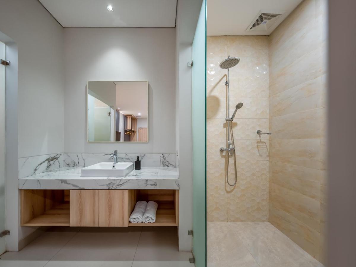Cove Bona Sort Pasar Baru Aparthotel Джакарта Екстериор снимка